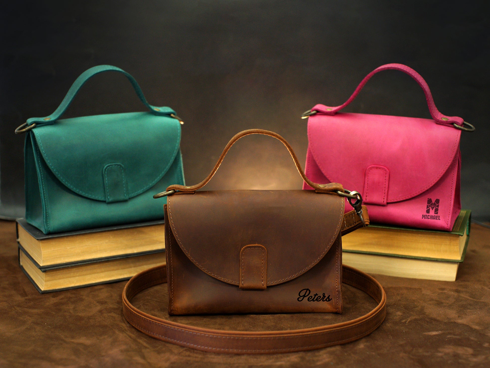 Leather structured bag interior pockets detail, organized daily carry