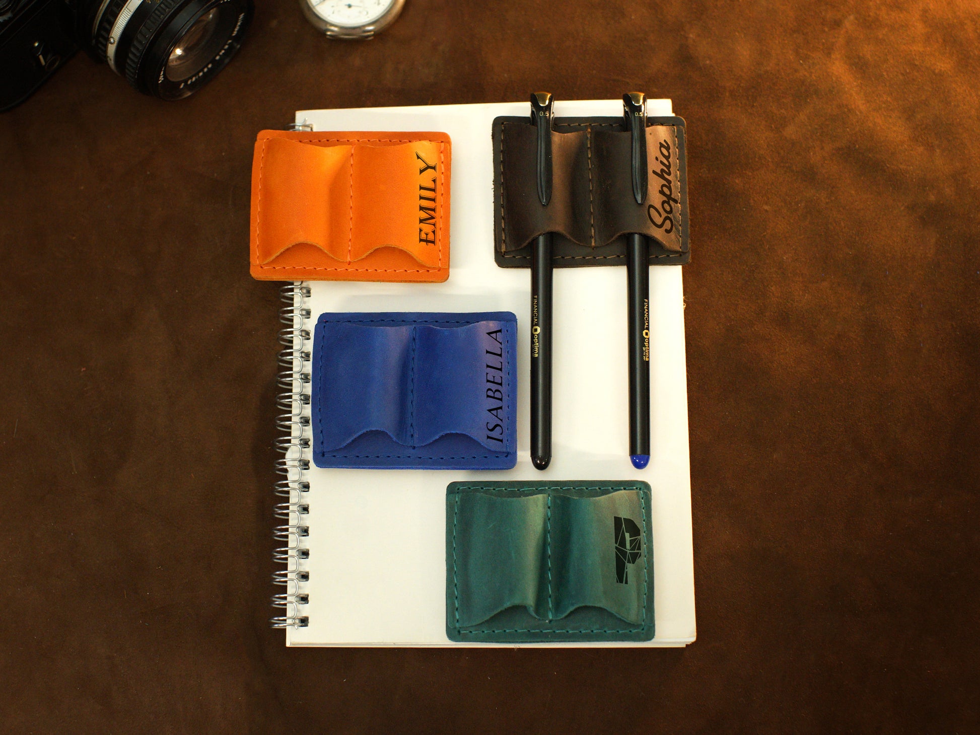 Leather pen holder gift box with custom engraving, premium unboxing