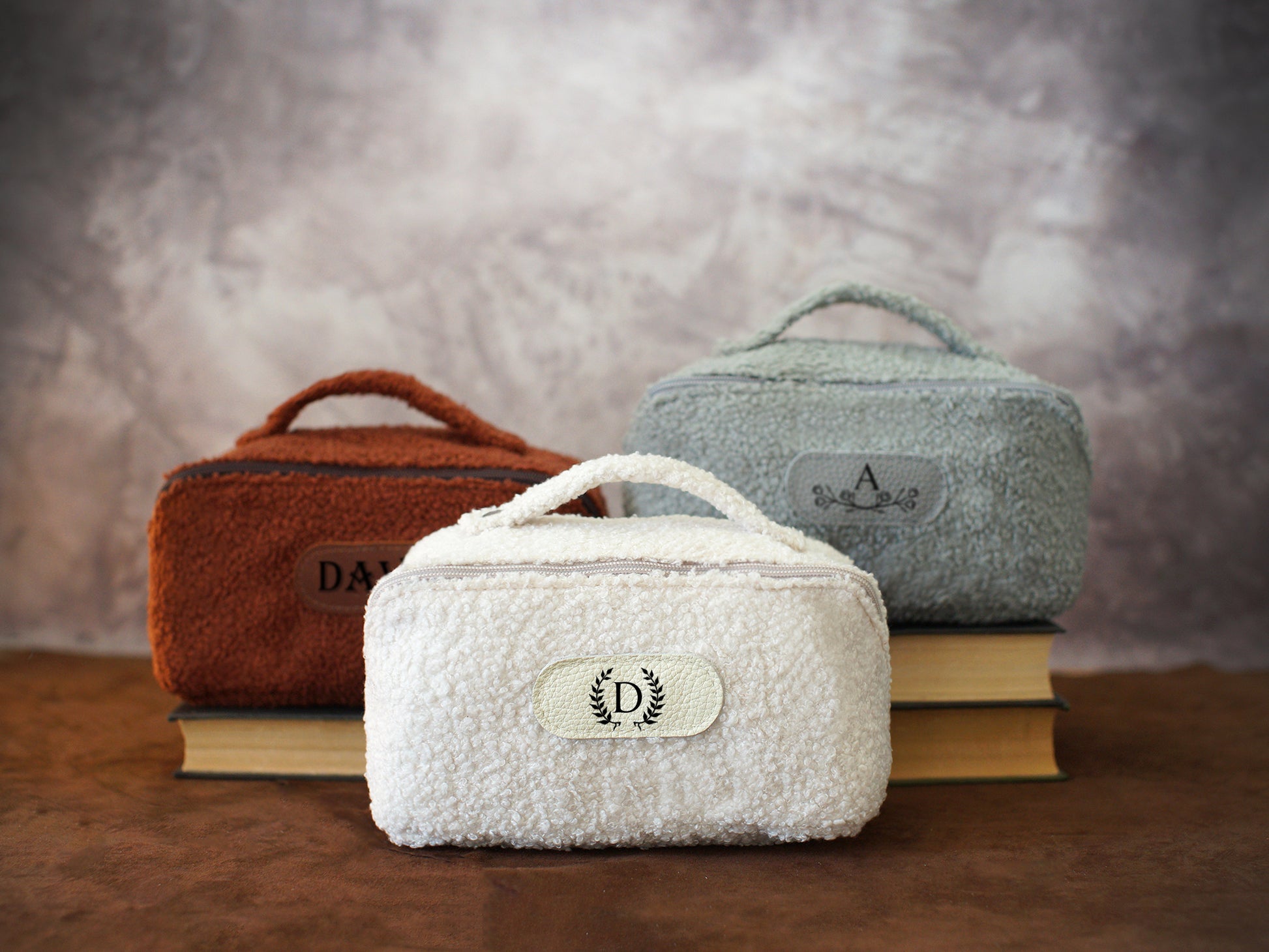 Close-up of sherpa toiletry bag zipper and hardware detail